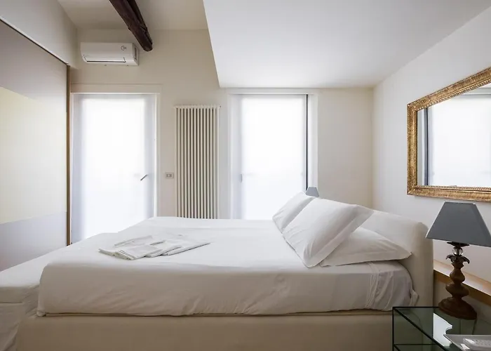 Porta Santo Stefano Appartement