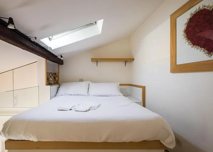 Porta Santo Stefano Appartement